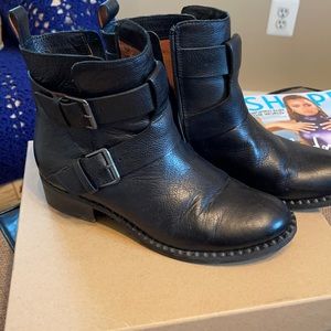 Ladies gentle souls black boots size 9